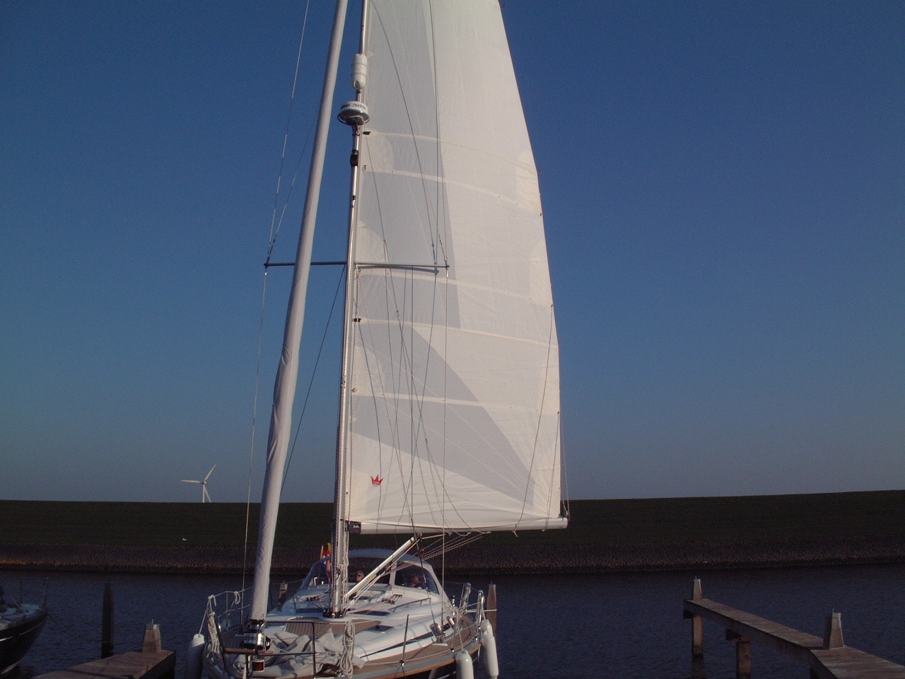 2005-04-01 18-30-10